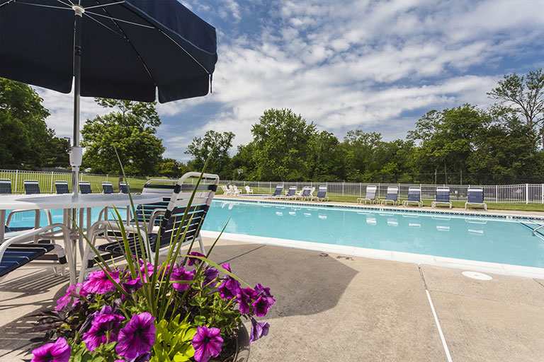 Swimming pool at Townline Townhome in Blue Bell